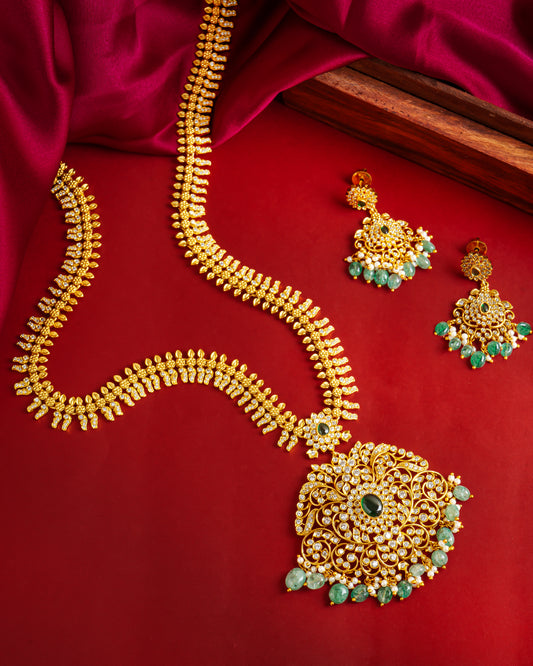 Bridal Antique Kundan Necklace with Green (Monalisa) Beads & Earrings